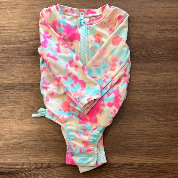 Cat and Jack swimsuit - Picture 1 of 4